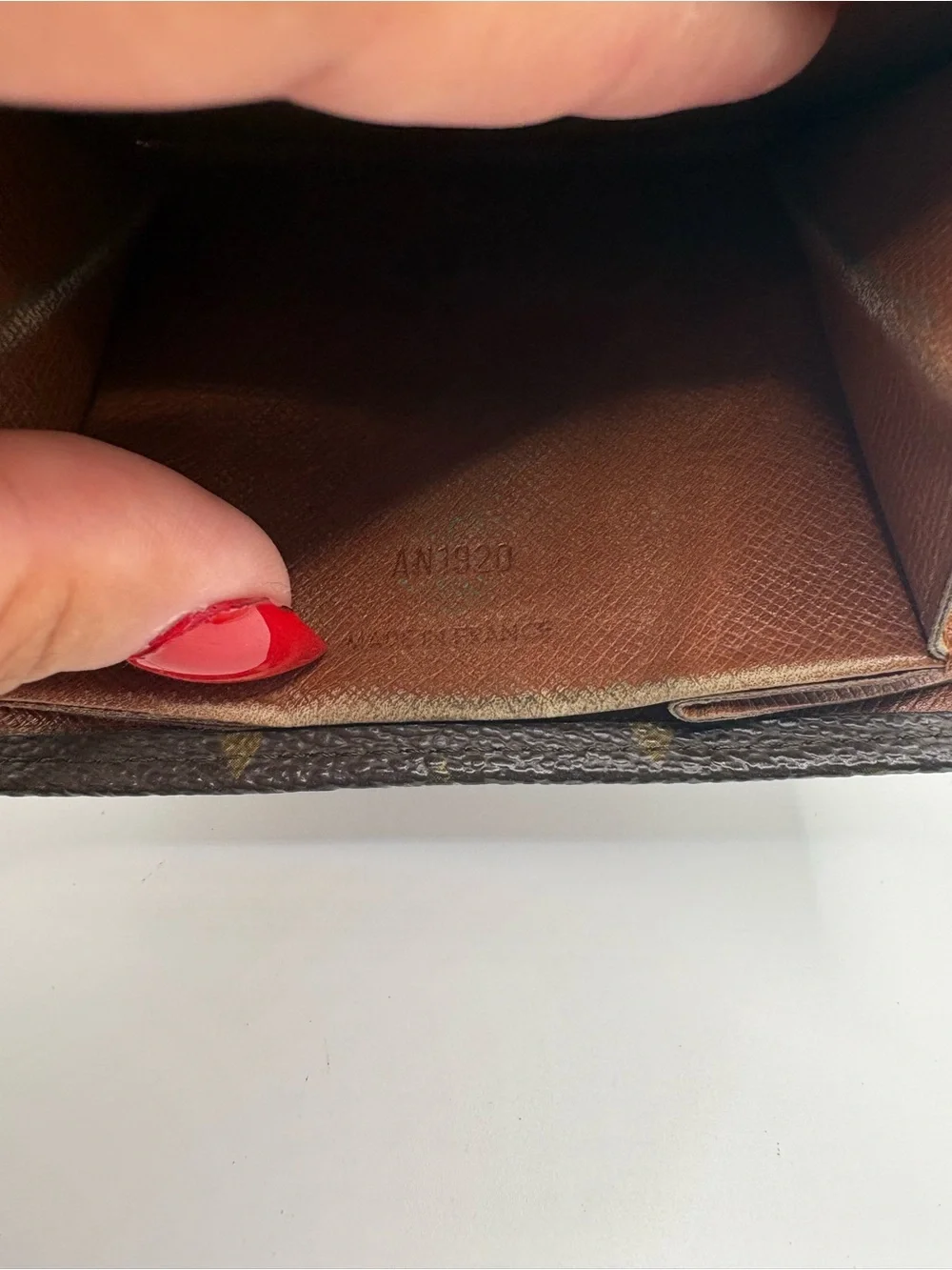 Louis Vuitton compact envelope